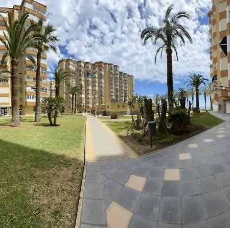 Palmenstrand Algarrobo Costa